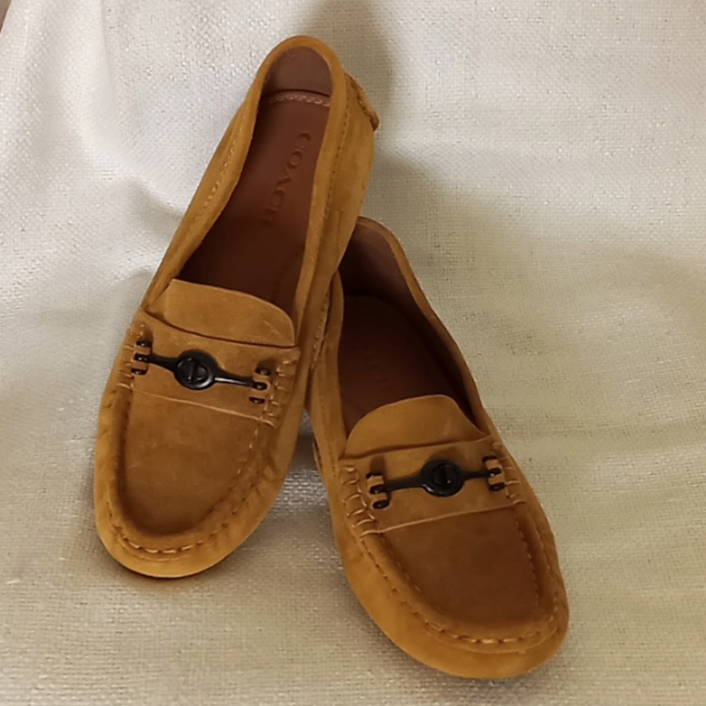 Coach Suede Driving Moccasins EUC Mustard Yellow Size 8.5